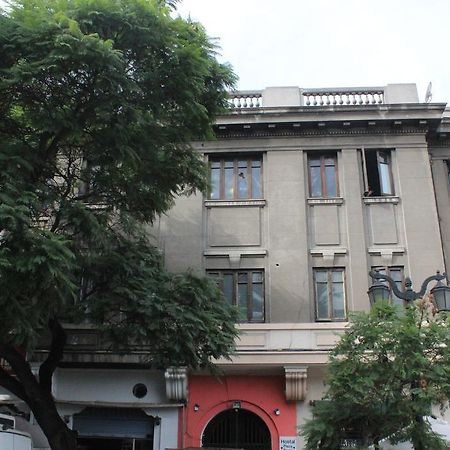 Hostal Barrio Brasil ซานติอาโก ภายนอก รูปภาพ