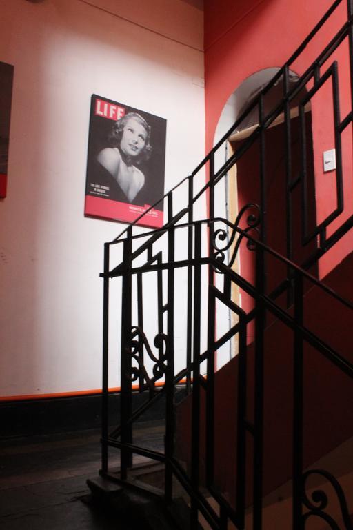 Hostal Barrio Brasil ซานติอาโก ภายนอก รูปภาพ