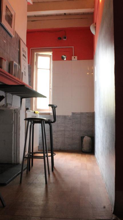 Hostal Barrio Brasil ซานติอาโก ภายนอก รูปภาพ