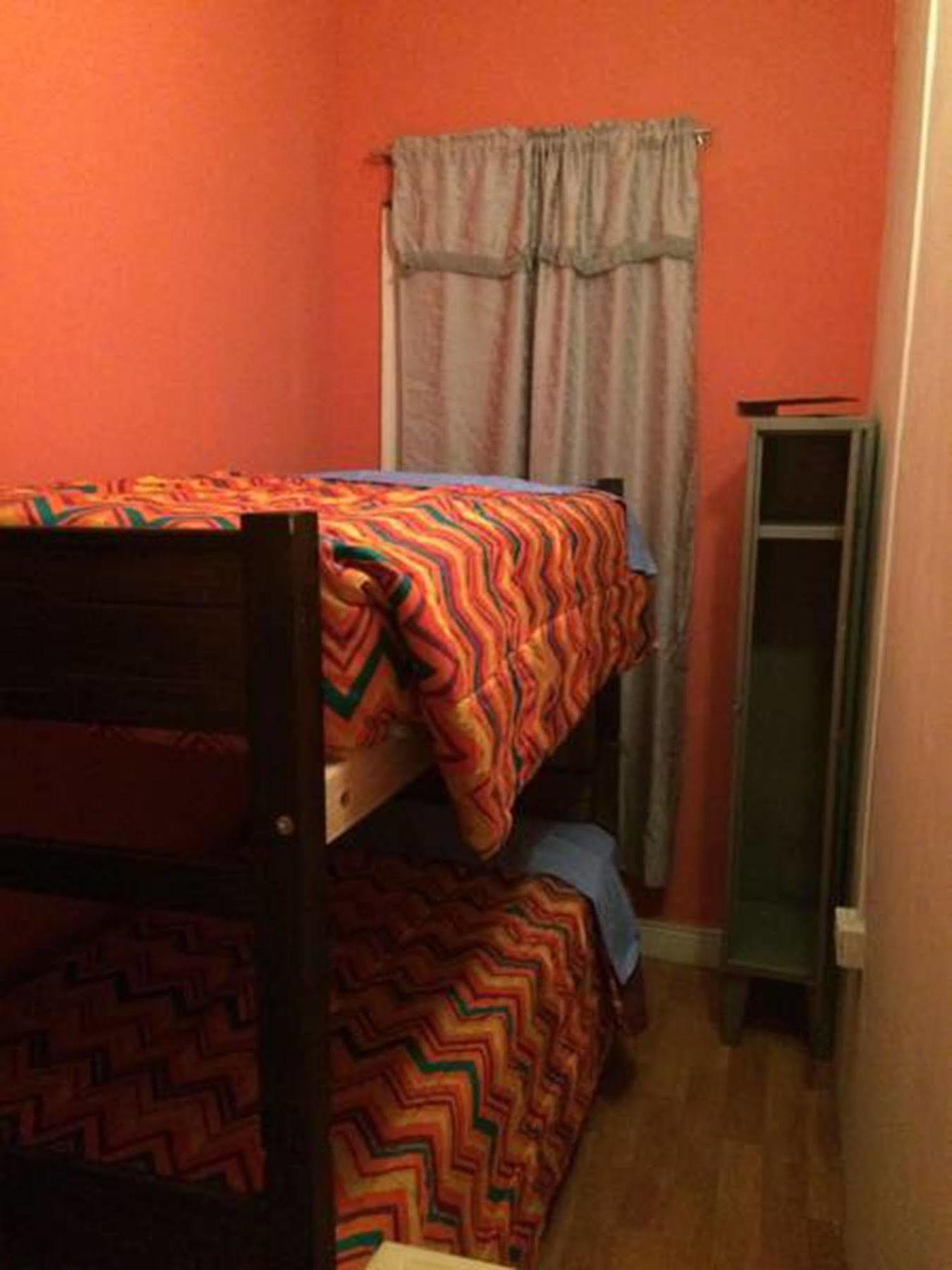 Hostal Barrio Brasil ซานติอาโก ภายนอก รูปภาพ